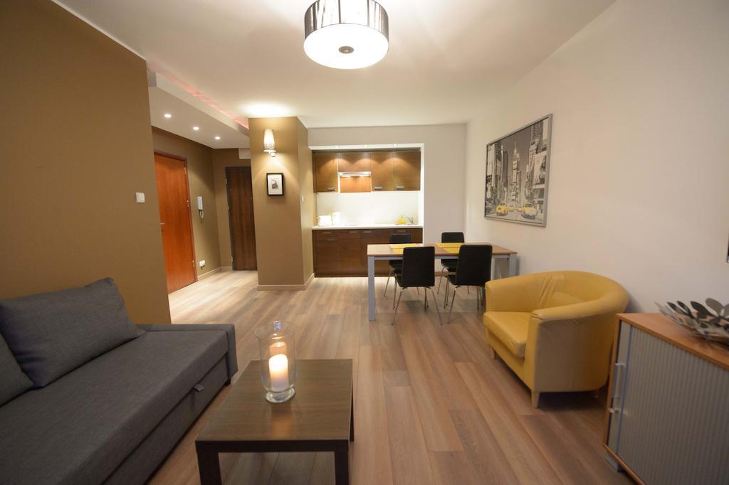 Apartamenty Karawela - Marina Primore Widok Na Morze Gdańsk Cameră foto